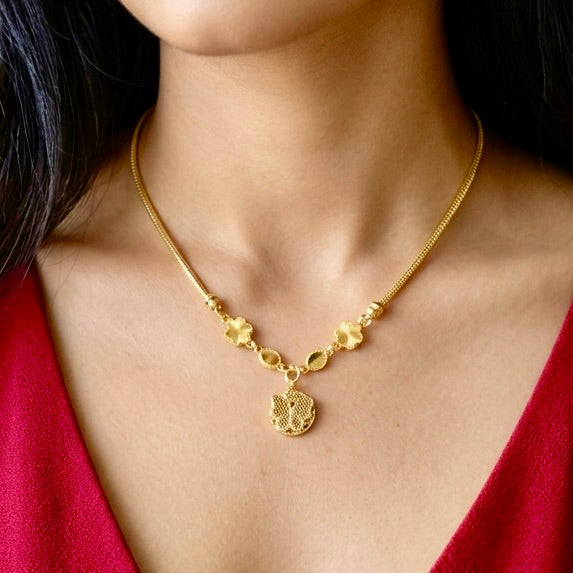 Falak Necklace