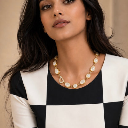 Clara Necklace