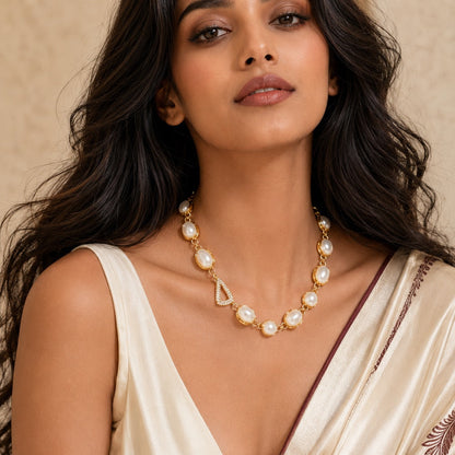Clara Necklace