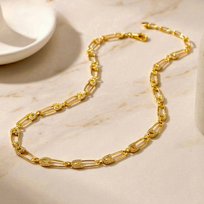 Pinnies Necklace